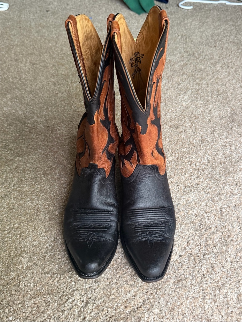 Old West Two-Tone Black and Brown Western Cowboy Boots - Picture 2 of 7